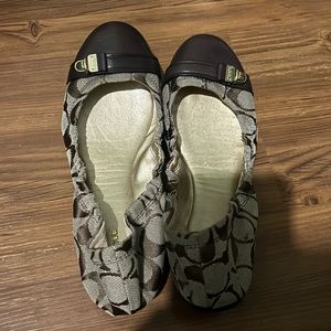 Coach flats